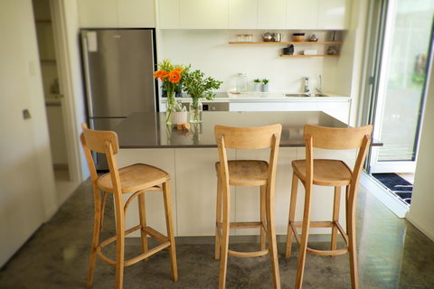 Cottesloe Artist's Beach Retreat - Accommodation Main Beach 30