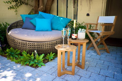 Cottesloe Artist's Beach Retreat - Accommodation Main Beach 34