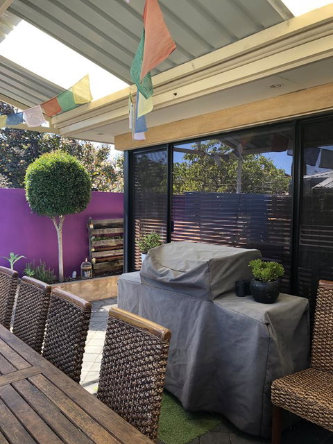 BeachHideaway@Scarborough - Accommodation Main Beach 12