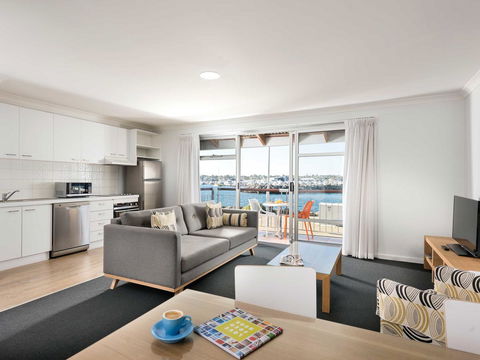 Be. Fremantle - Accommodation Main Beach 14