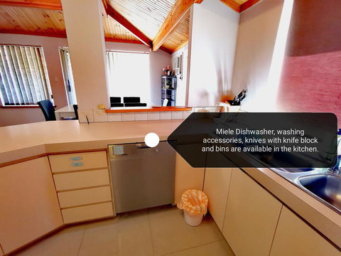 Cosy Easy Access Home Near Perth CBD And Fremantle - Accommodation Main Beach 8