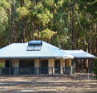 Margaret River Hideaway  Farmstay - Accommodation Main Beach