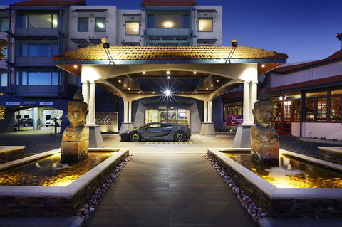 Pagoda Resort & Spa - Accommodation Main Beach 21