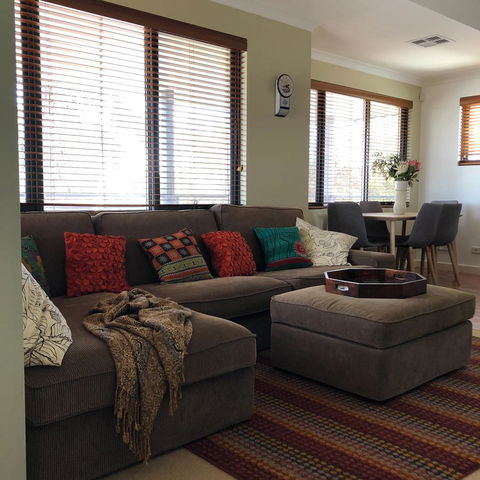 Mullaloo Beachfront Retreat - Accommodation Main Beach 2
