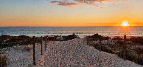 West Beach Lagoon 202 - Quiet & Ground Floor! - Accommodation Main Beach 31