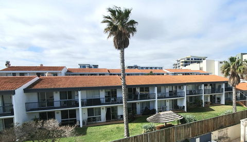 West Beach Lagoon 202 - Quiet & Ground Floor! - Accommodation Main Beach 19