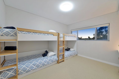 Sandpiper Retreat - Accommodation Main Beach 22