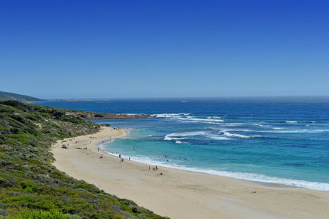 Sandpiper Retreat - Accommodation Main Beach 33