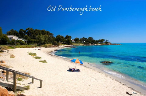 Sandpiper Retreat - Accommodation Main Beach 3