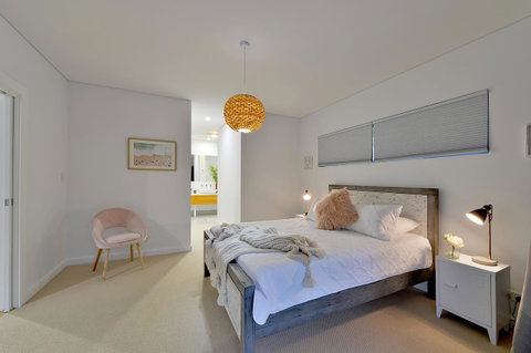 Sandpiper Retreat - Accommodation Main Beach 20