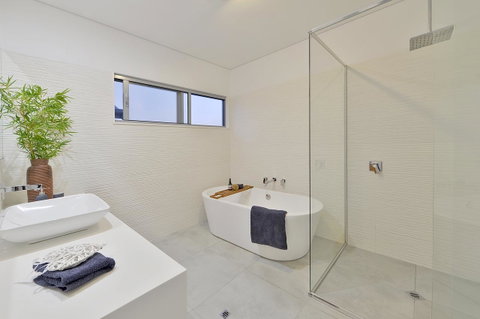 Sandpiper Retreat - Accommodation Main Beach 18