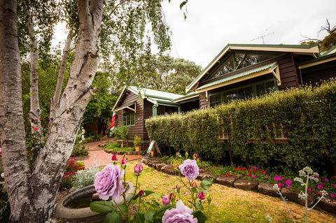 Riverglen Chalets - Accommodation Main Beach 27