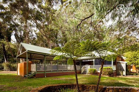 Riverglen Chalets - Accommodation Main Beach 35