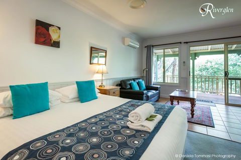 Riverglen Chalets - Accommodation Main Beach 40