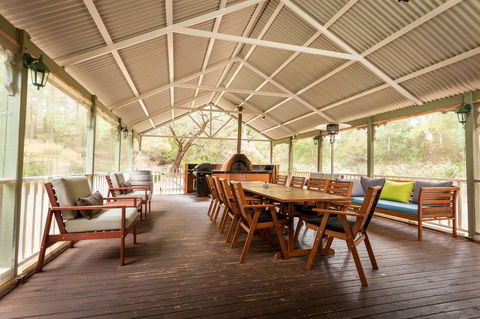 Riverglen Chalets - Accommodation Main Beach 21