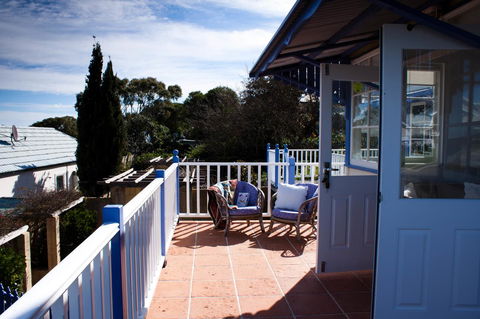 Lotti's House - Accommodation Main Beach 14