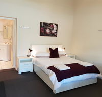 Stirling Apartments - Studio 1 - Accommodation Main Beach