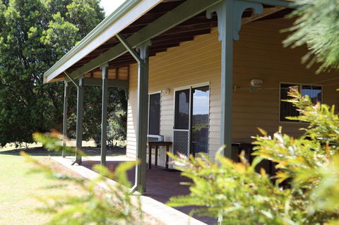 Riverside Retreat Chalets, Walpole - Accommodation Main Beach 5