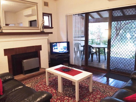 Kenata-Fairway Apartment Hotel - Accommodation Main Beach 21