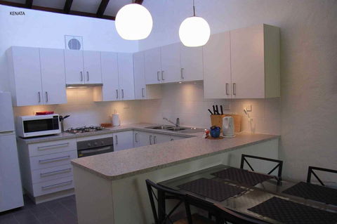Kenata-Fairway Apartment Hotel - Accommodation Main Beach 27