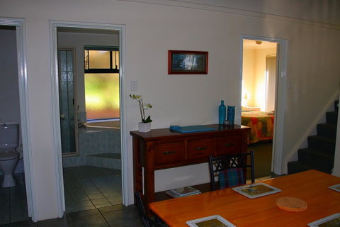 Bayside Villas - Accommodation Main Beach 31