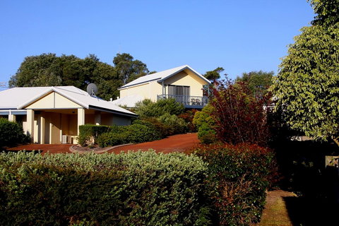 Bayside Villas - Accommodation Main Beach 19