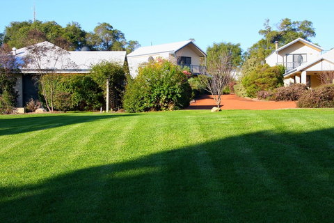 Bayside Villas - Accommodation Main Beach 17