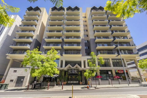 Oversized Eastend Sleeps 6 Free PARKING+POOL WIFI - Accommodation Main Beach 38