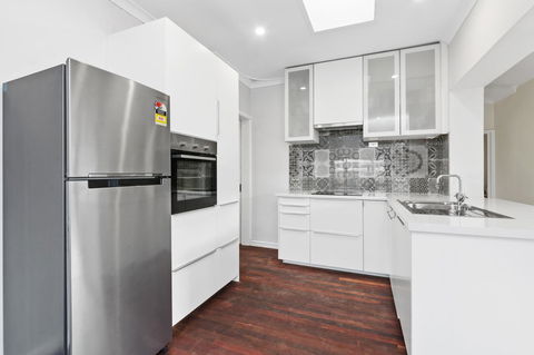 Inglewood Comfort - Accommodation Main Beach 17