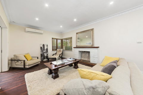 Inglewood Comfort - Accommodation Main Beach 13