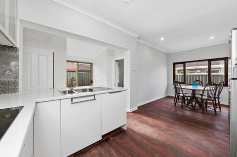Inglewood Comfort - Accommodation Main Beach 16