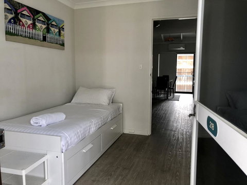 West Beach Lagoon 218 - Outstanding Value! - Accommodation Main Beach 5