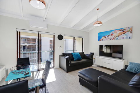 West Beach Lagoon 218 - Outstanding Value! - Accommodation Main Beach 9