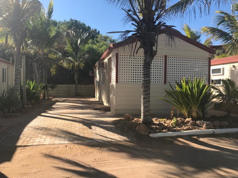 Peoples Park - Accommodation Main Beach 23