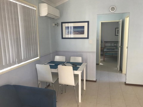 Peoples Park - Accommodation Main Beach 26