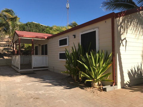 Peoples Park - Accommodation Main Beach 22