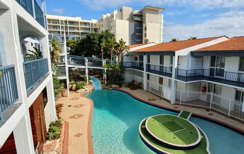 West Beach Lagoon 114 â€“ Ocean Views - Accommodation Main Beach 0