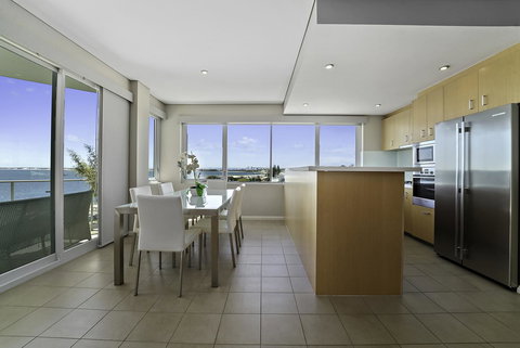 Luxury Suite Bunbury - Accommodation Main Beach 9