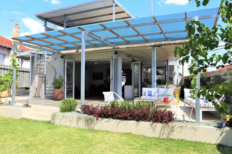 Fremantle Heritage Home For You To Enjoy! - Accommodation Main Beach 9