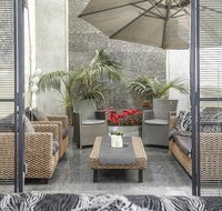 New York On King - Accommodation Main Beach