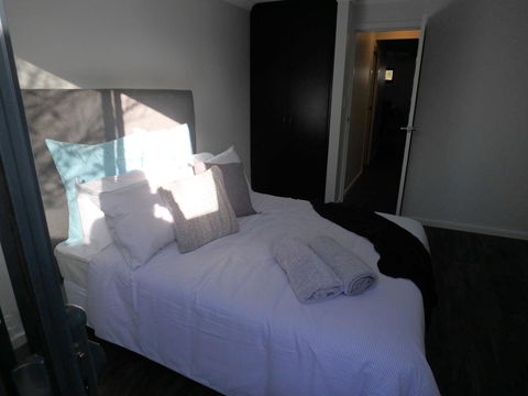 Como Retreat - Two Bedroom Villa - Accommodation Main Beach 23