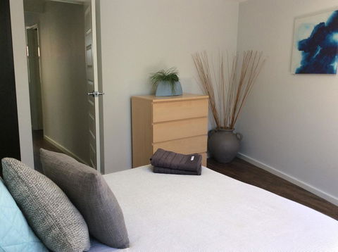 Como Retreat - Two Bedroom Villa - Accommodation Main Beach 8