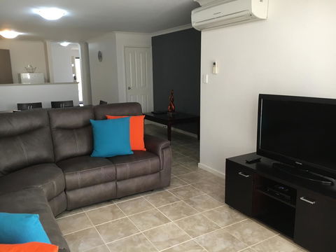 Geographe Bay Apartment - Accommodation Main Beach 1
