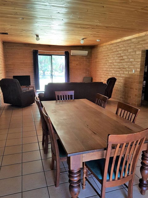 Turner Brook Chalet - Accommodation Main Beach 10
