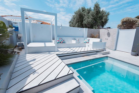 Mindarie Retreat - Accommodation Main Beach 12