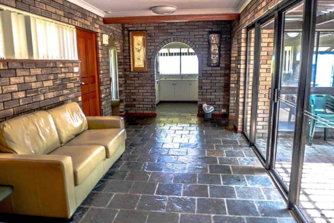 Geraldton Holliday Villas - Accommodation Main Beach 9