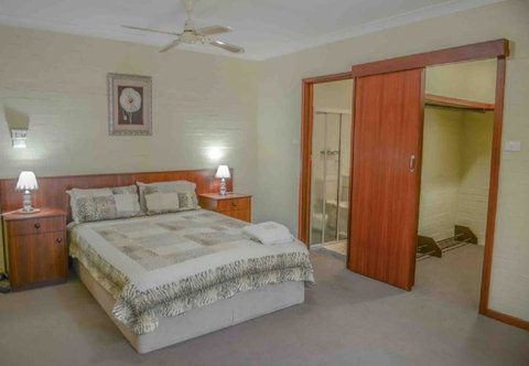 Geraldton Holliday Villas - Accommodation Main Beach 4