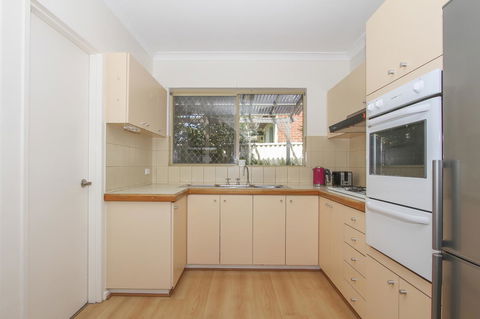 Leederville Townhouse - Accommodation Main Beach 2