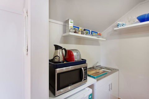 Fremantle Local Beach Studio - Accommodation Main Beach 12