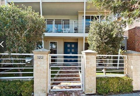 Fremantle Local Beach Studio - Accommodation Main Beach 1